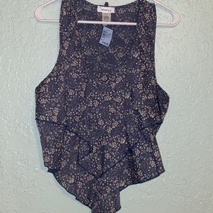 NWT Large bandana crop top $9